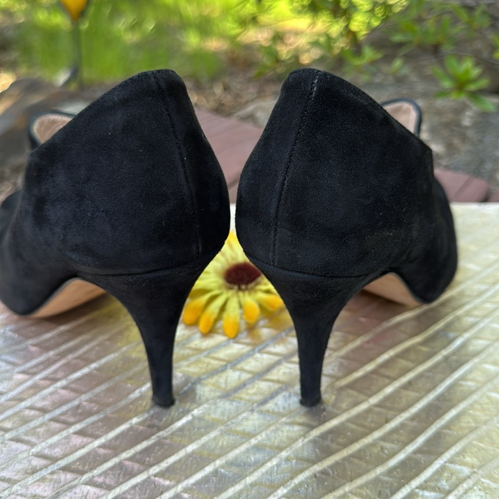 🩷 Bettye Muller; Elegant, Made in Italy, Black Suede Bootie Heels, Wm. Sz. 9/40! - Picture 9 of 10